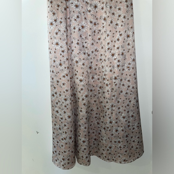 Wayf Blush Pink White Daisy Flower Pattern Midi Dress Size M - Picture 8 of 10